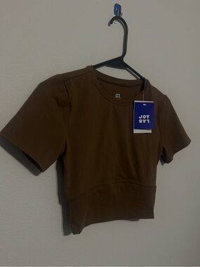 JoyLab Brown Crewneck Cropped Tee